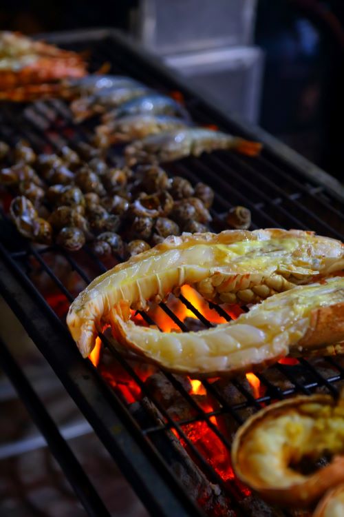 lobster claw on grill